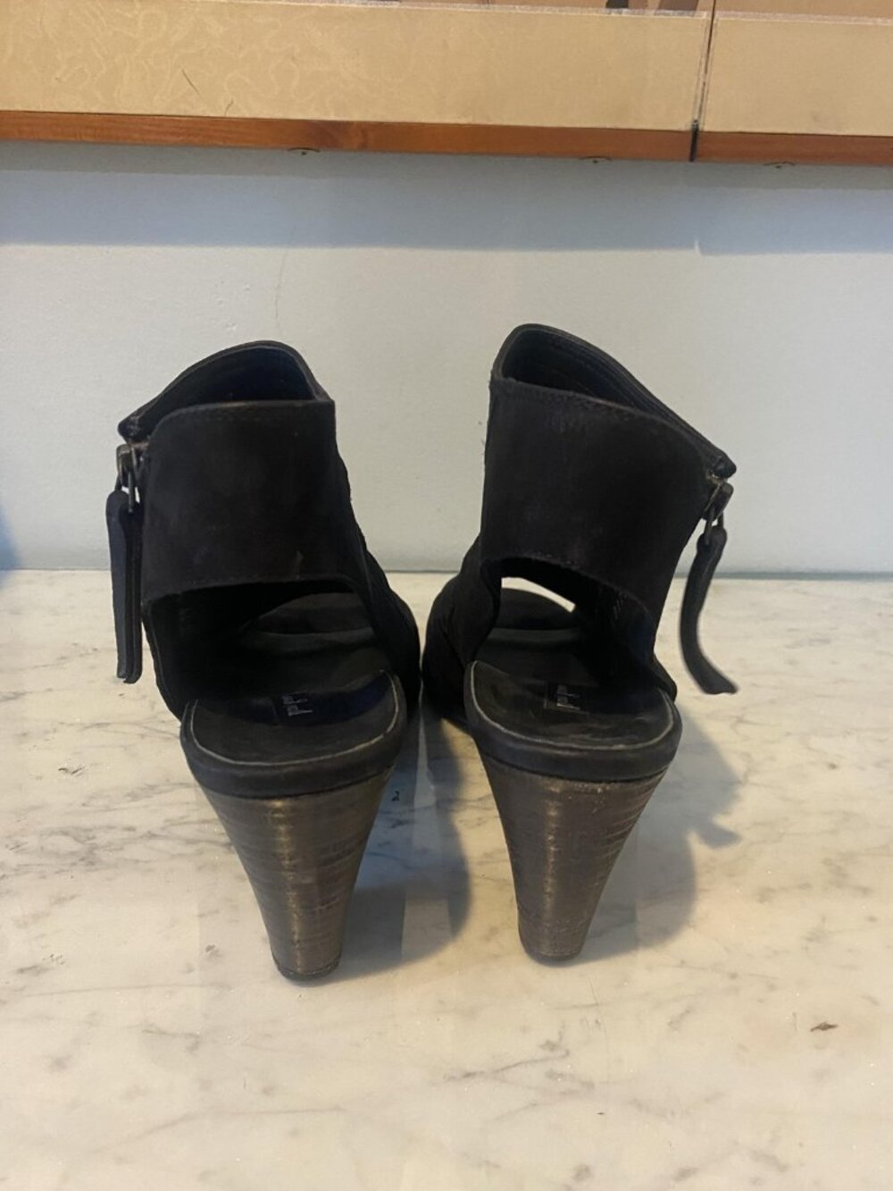 Paul Green Cayanne Shoes Womens Size 7.5 Black Suede Slingback Sandals Zip - Picture 4 of 5